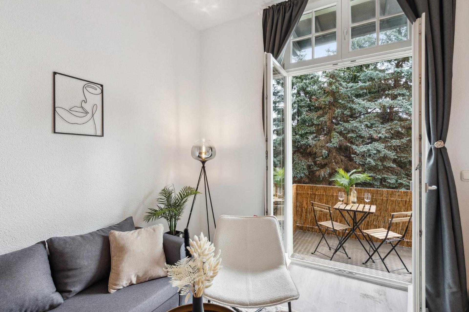 Homespace - Magdeburg - Gemuetliches Apartment Mit Balkon Luaran gambar